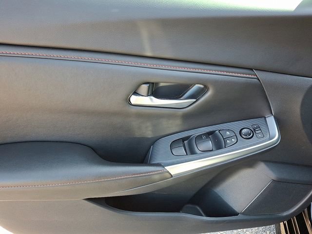 Certified 2025 Nissan Sentra SR image 13