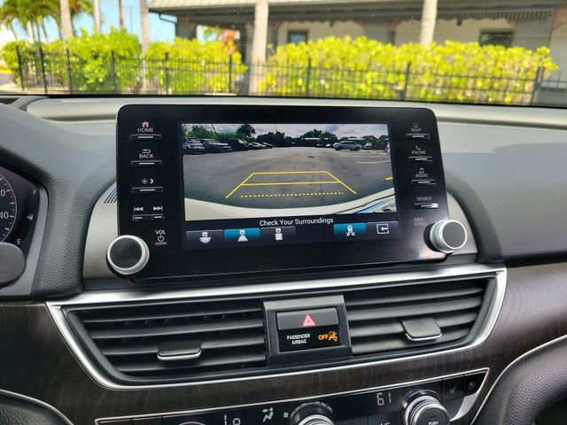 Used 2021 Honda Accord Touring image 23