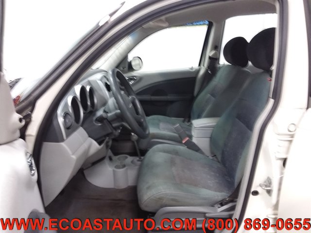 Used 2008 Chrysler PT Cruiser FWD image 10