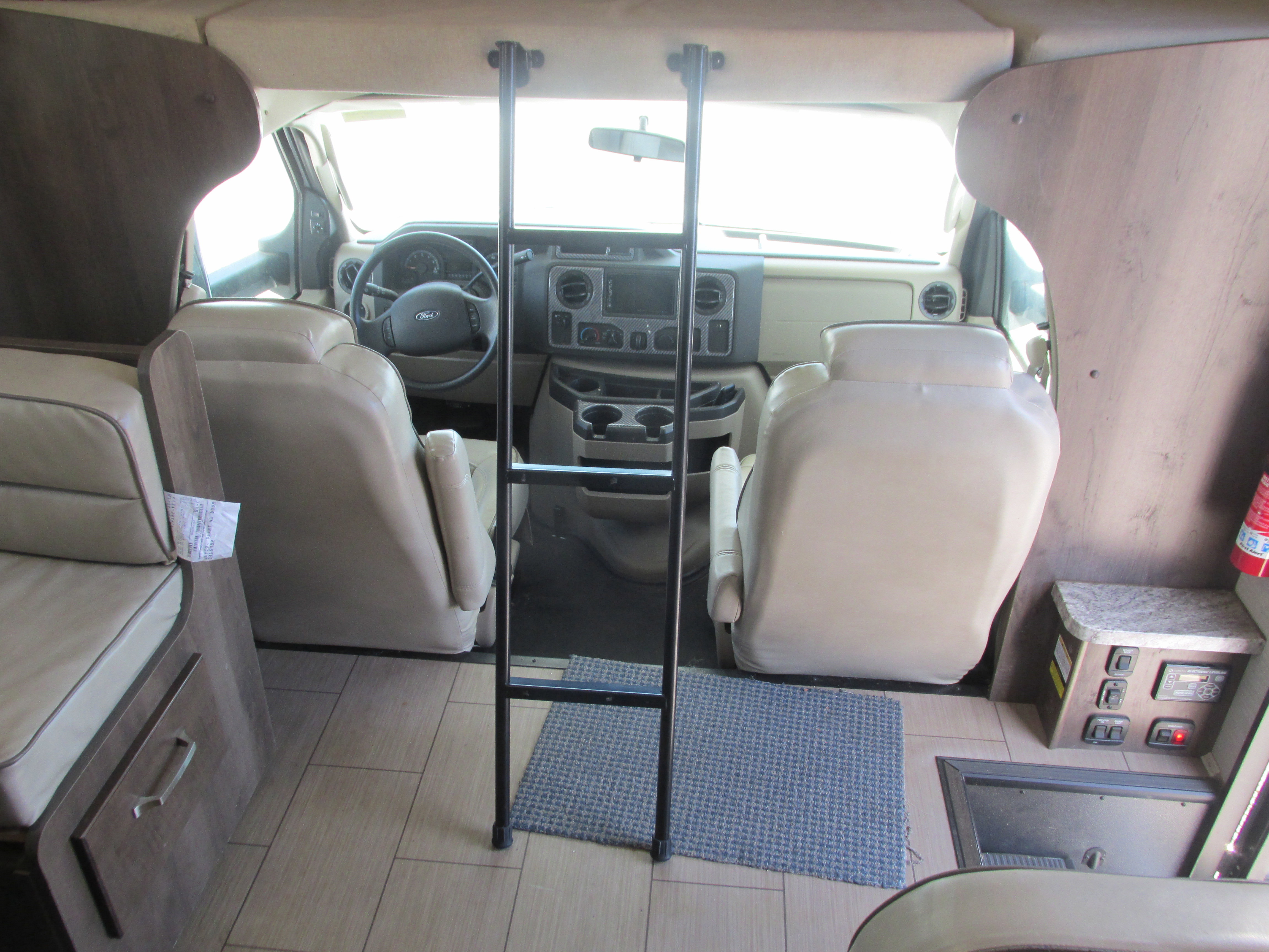Used 2019 Ford E-450 and Econoline 450 Super Duty w/ Motorhome Prep Package RWD image 13