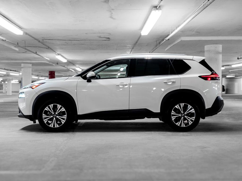 Used 2021 Nissan Rogue SV w/ Premium Package AWD/4WD image 14