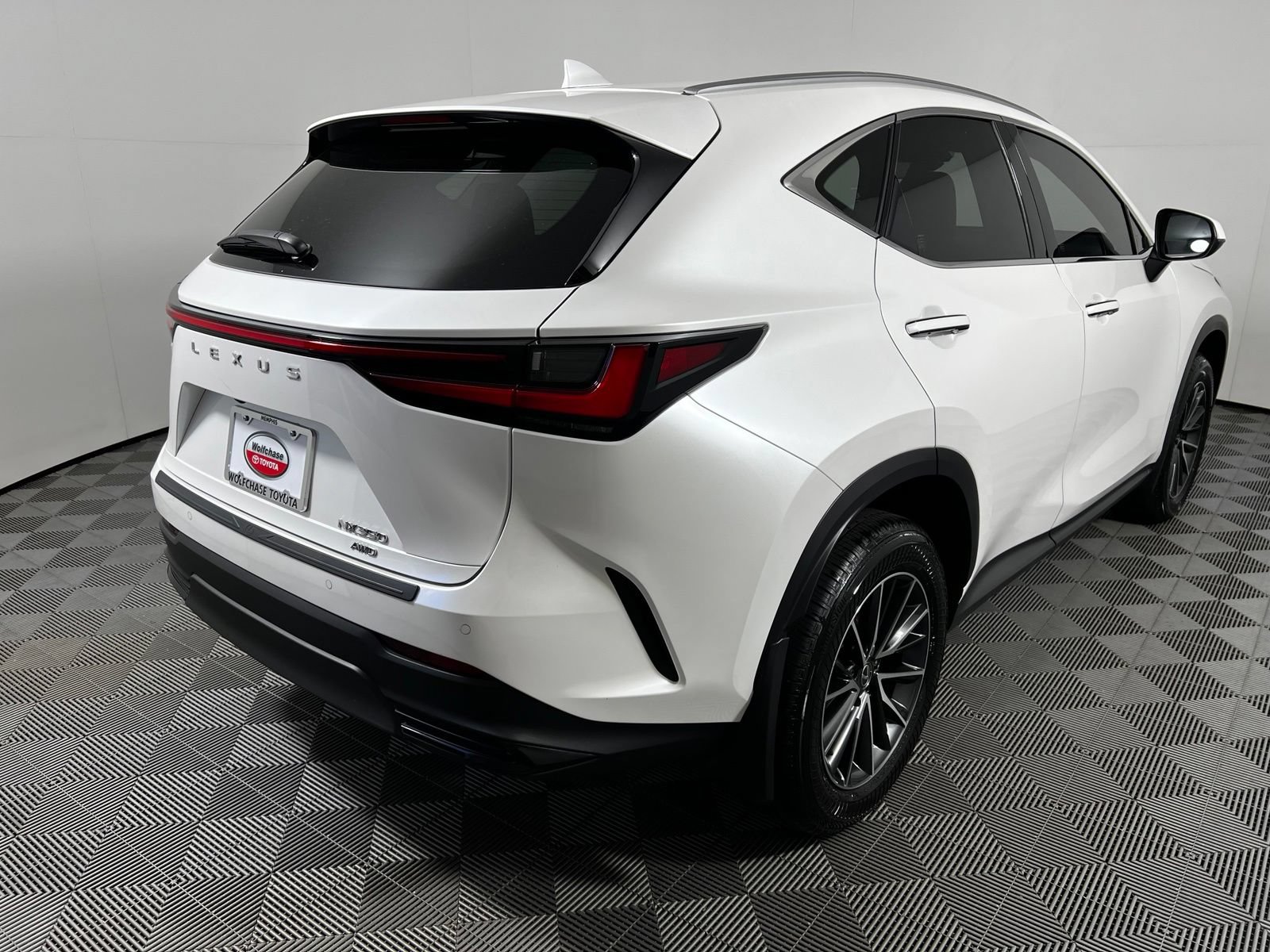 Used 2025 Lexus NX 350 AWD w/ Accessory Package (K3) image 5