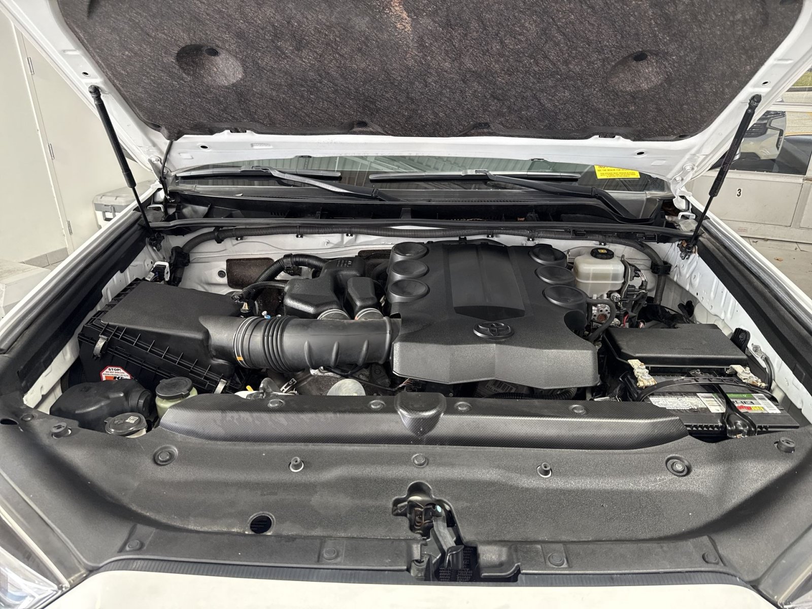 Used 2019 Toyota 4Runner SR5 AWD/4WD image 28