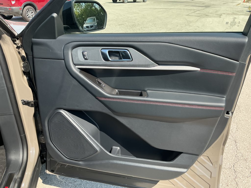 New 2026 Ford Explorer ST AWD/4WD image 13