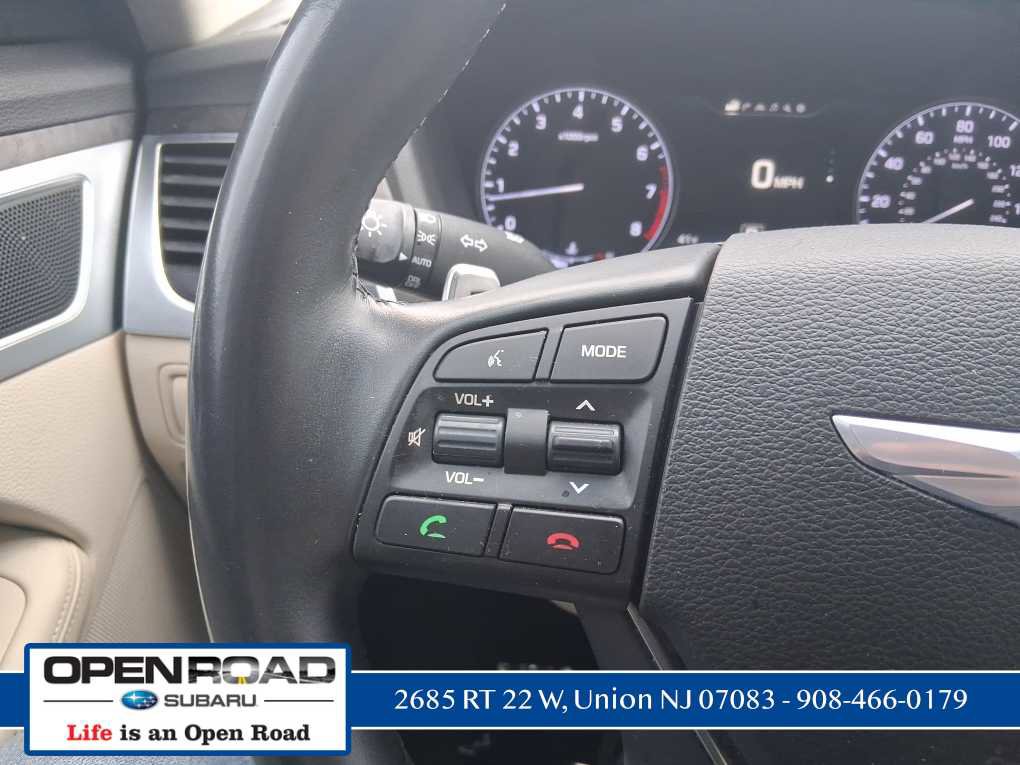 Used 2015 Hyundai Genesis 3.8 w/ Option Group 04 image 22