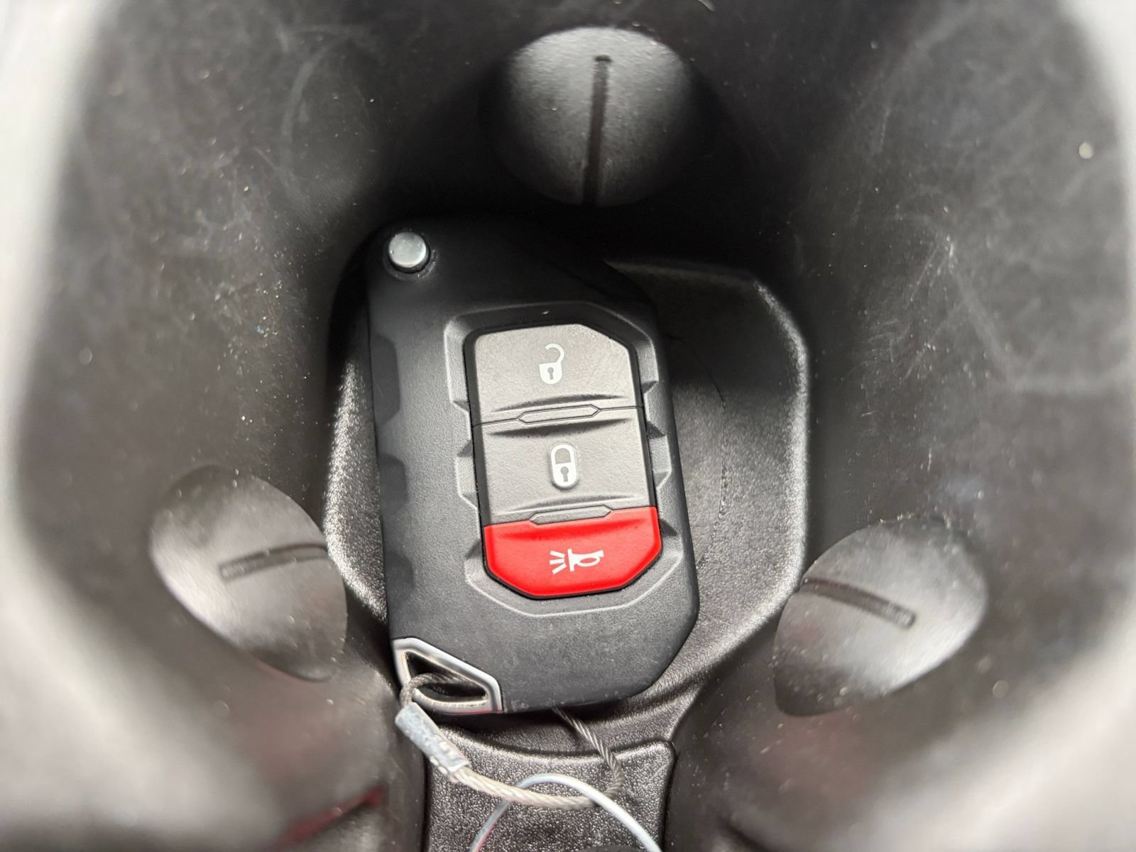Used 2025 Jeep Wrangler Unlimited Rubicon AWD/4WD image 21