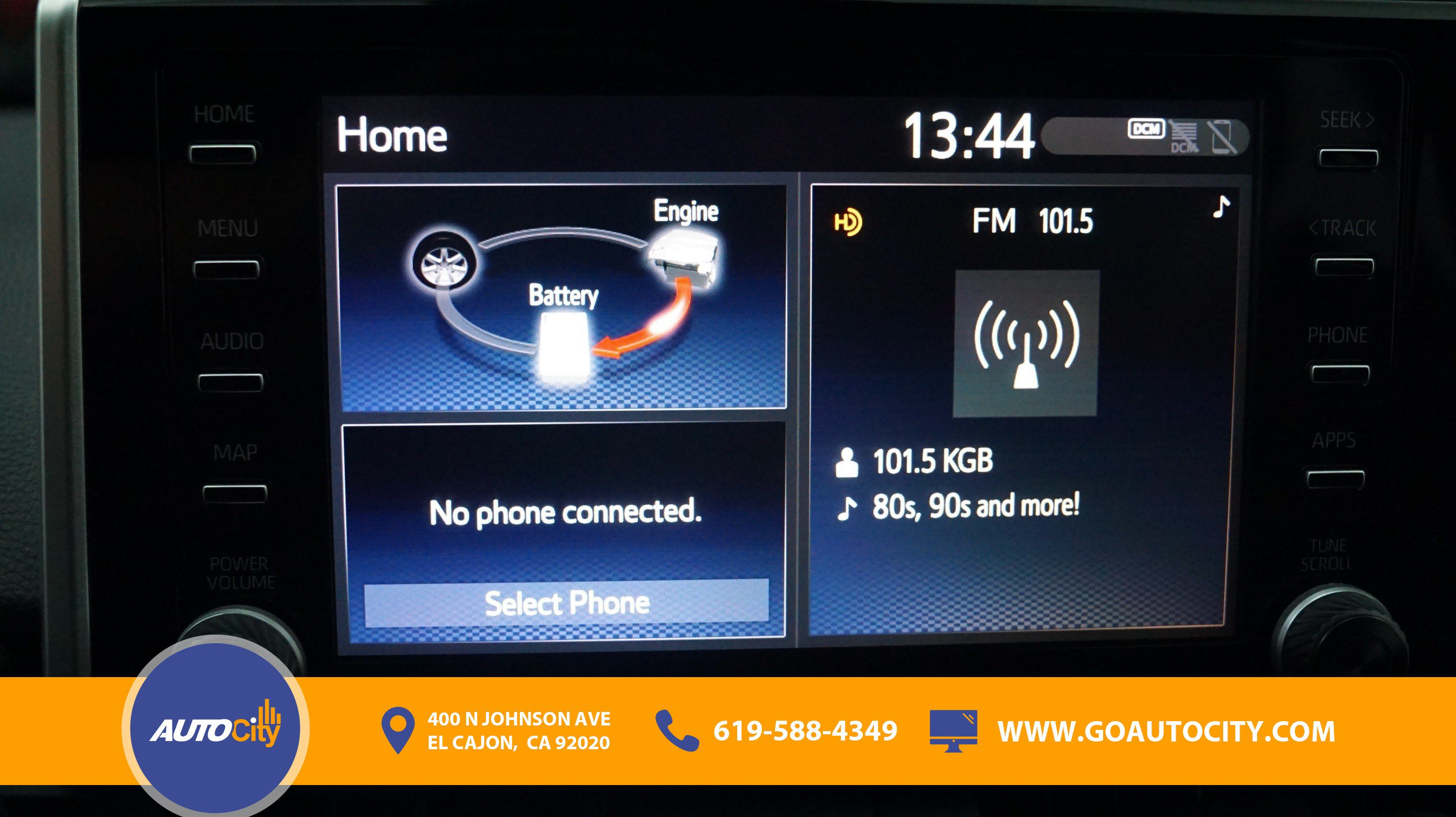 Used 2019 Toyota RAV4 XSE w/ Carpet Mat Package AWD/4WD image 20
