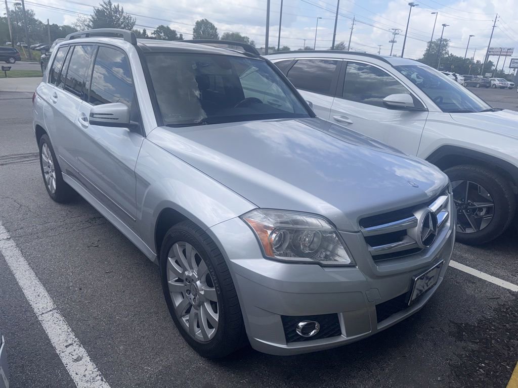 Used 2012 Mercedes-Benz GLK 350 4MATIC image 3