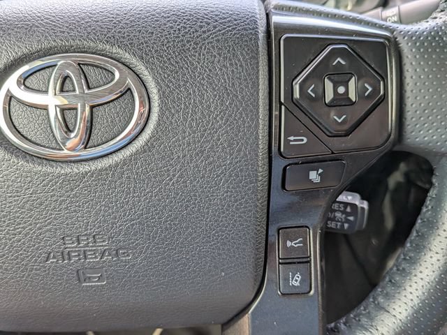 Used 2023 Toyota 4Runner TRD Off-Road Premium w/ Moonroof Package AWD/4WD image 26