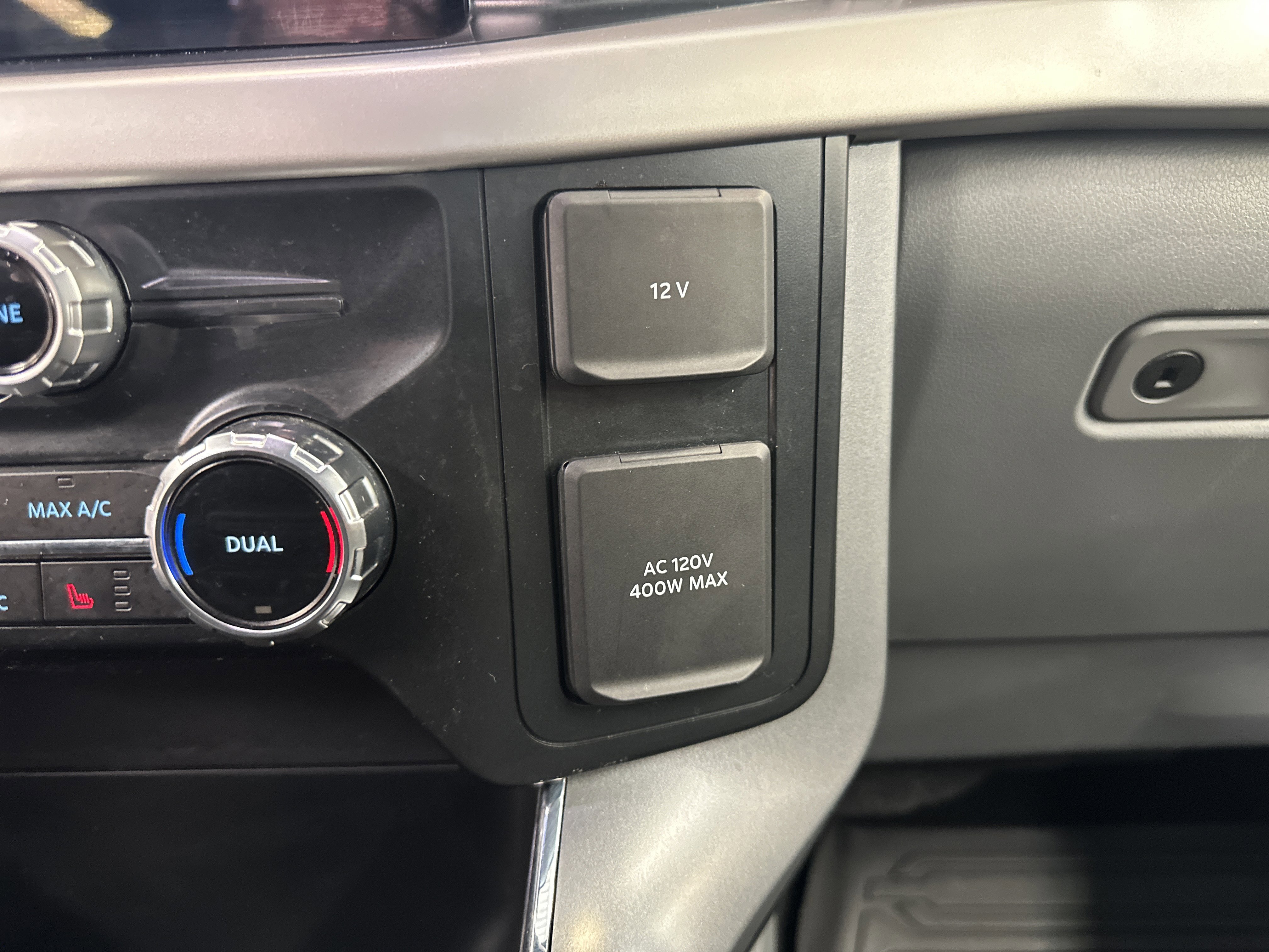 Used 2022 Ford F150 XLT w/ Equipment Group 302A High AWD/4WD image 32