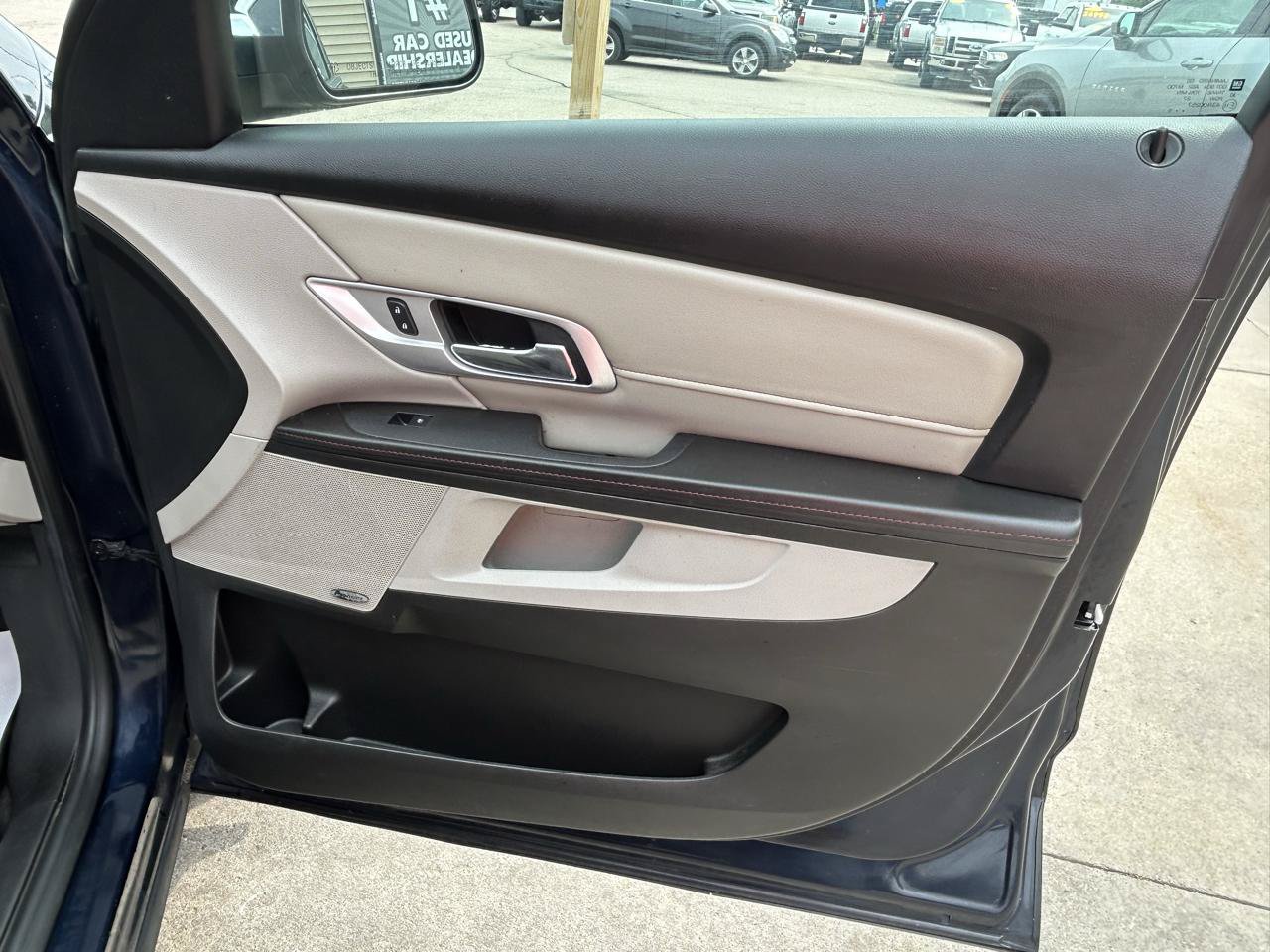 Used 2015 GMC Terrain SLT AWD/4WD image 16