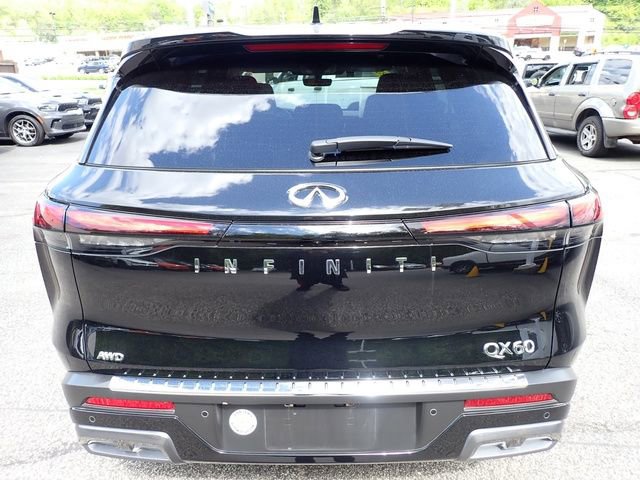 Used 2024 INFINITI QX60 Sensory AWD/4WD image 4