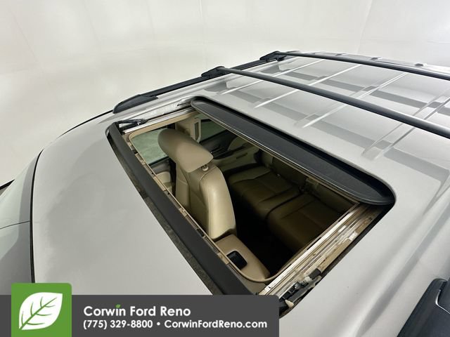 Used 2012 Chevrolet Avalanche LT AWD/4WD image 23