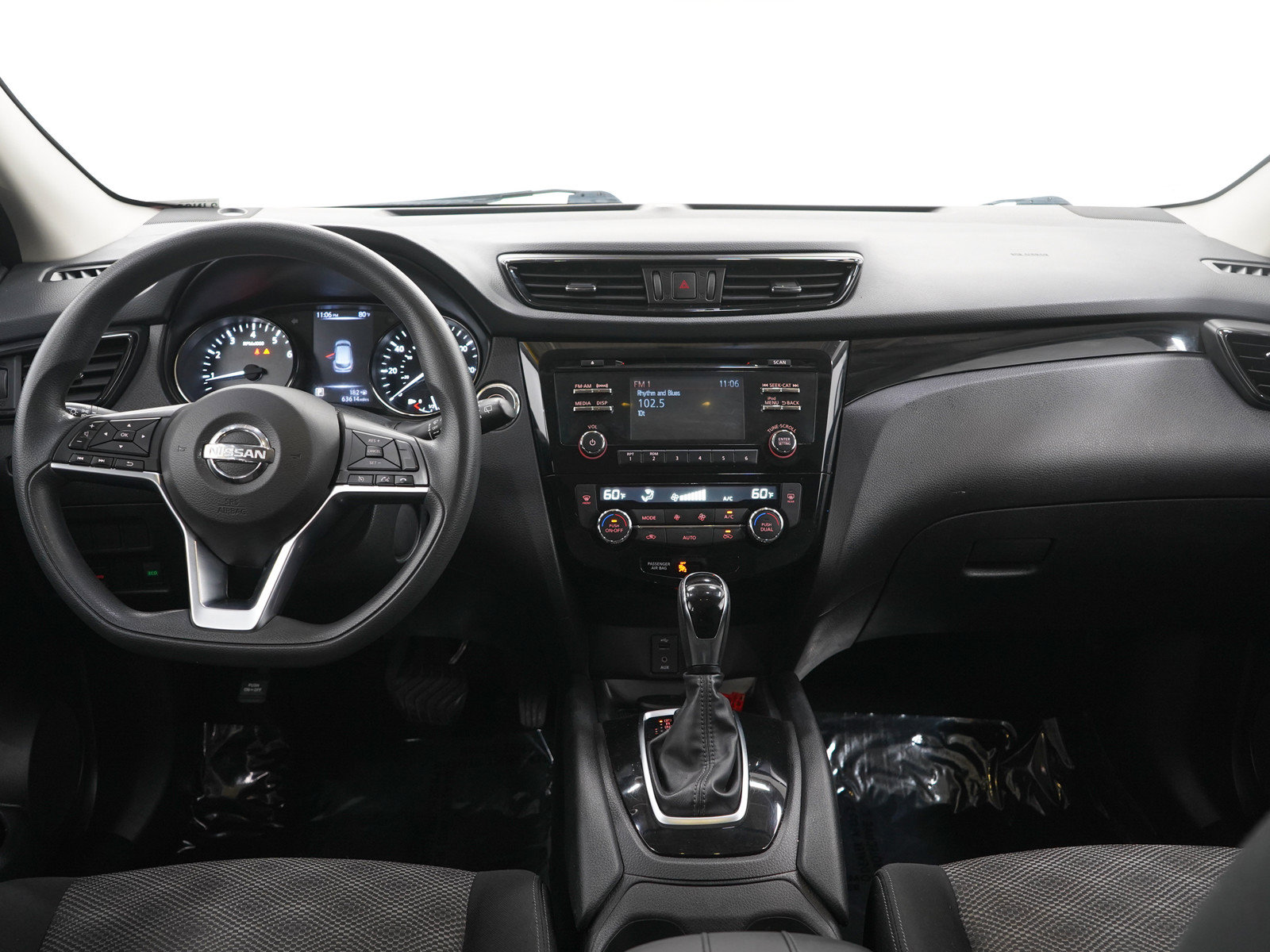 Used 2017 Nissan Rogue Sport SV AWD/4WD image 15