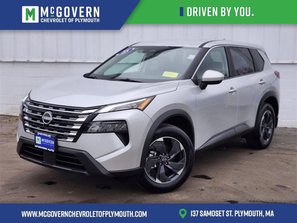 Used 2025 Nissan Rogue SV image 1