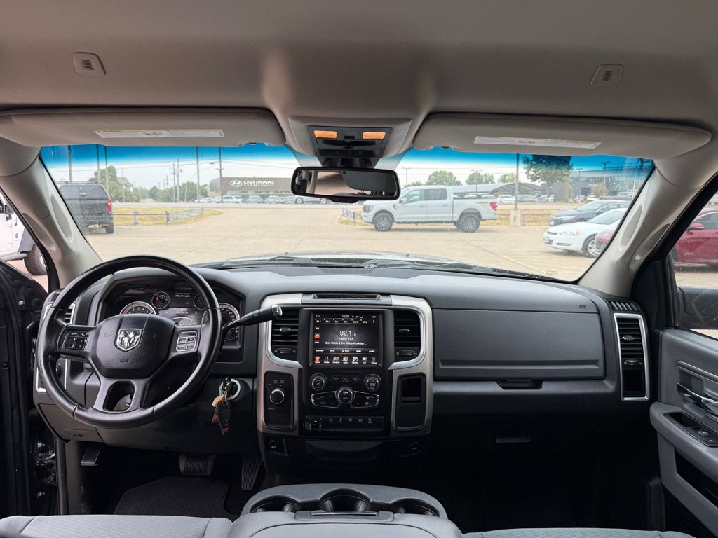 Used 2017 RAM 2500 SLT w/ Luxury Group AWD/4WD image 28