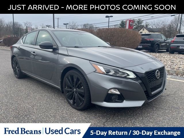 Certified 2022 Nissan Altima 2.5 SR w/ Midnight Edition Package video 1