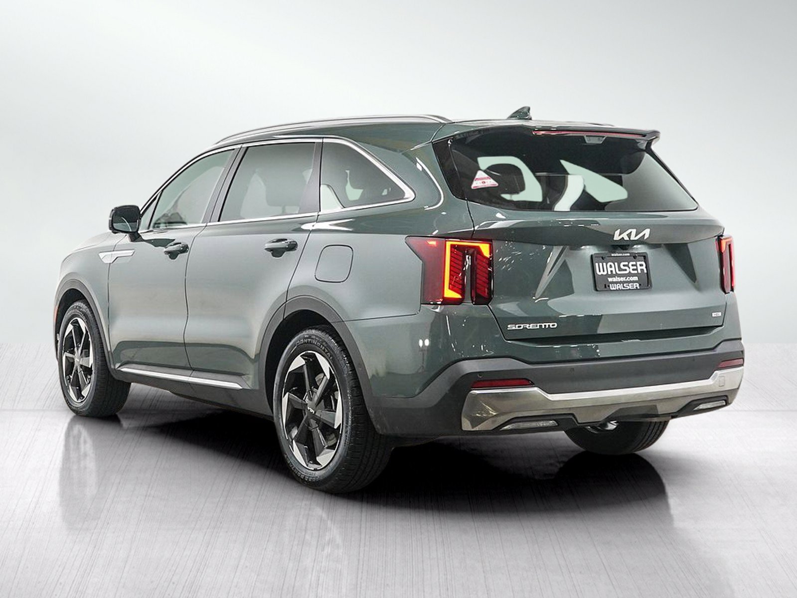 Used 2025 Kia Sorento SX Prestige AWD/4WD image 4