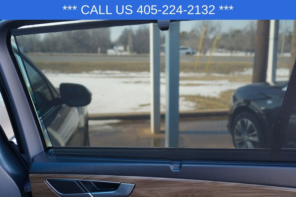 Used 2025 Volkswagen Atlas SE image 29