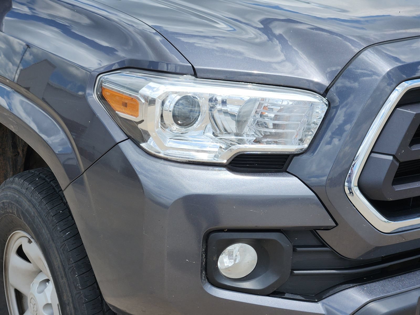 Used 2022 Toyota Tacoma SR5 RWD image 10