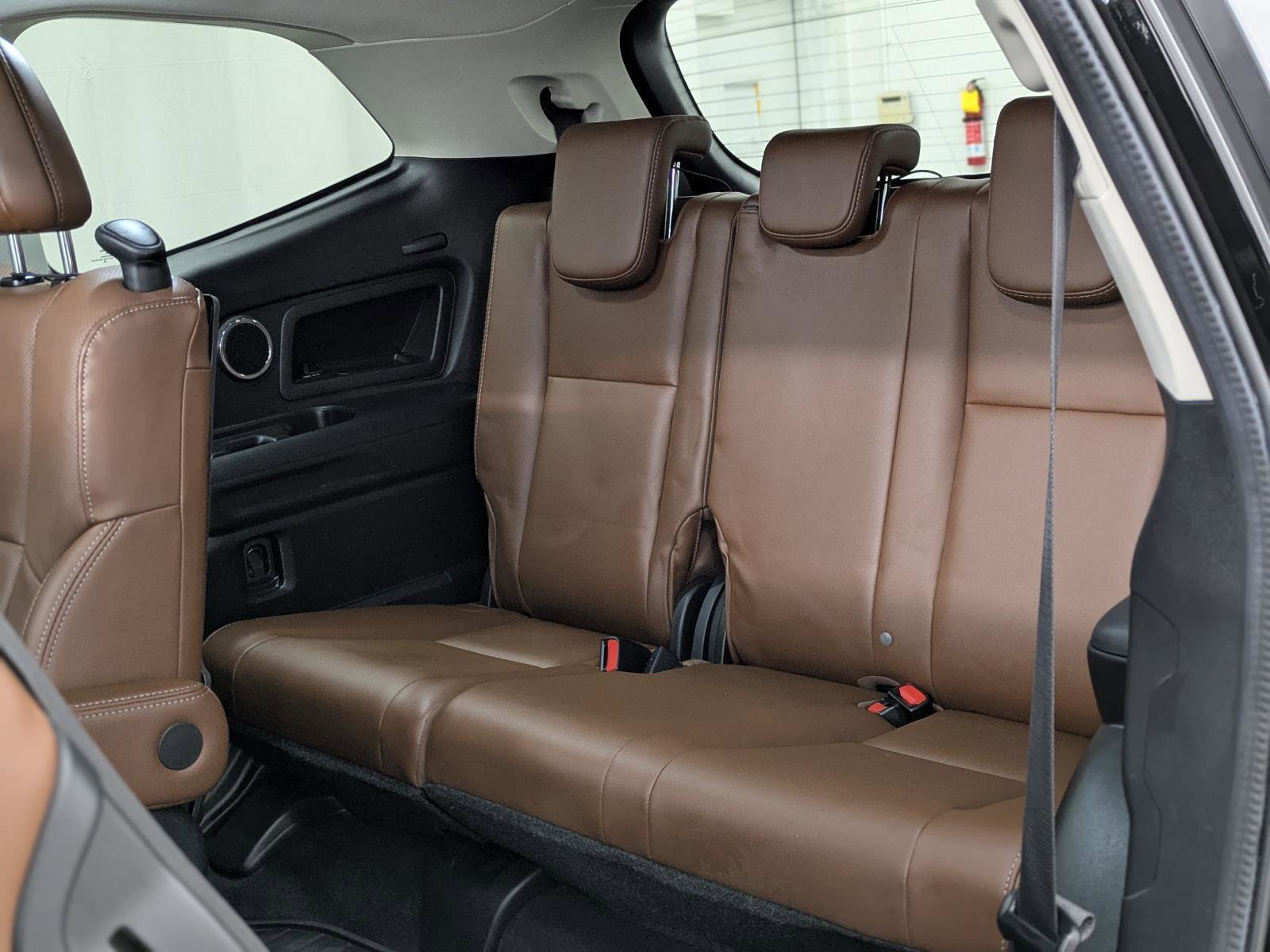 Used 2023 Subaru Ascent Touring image 14