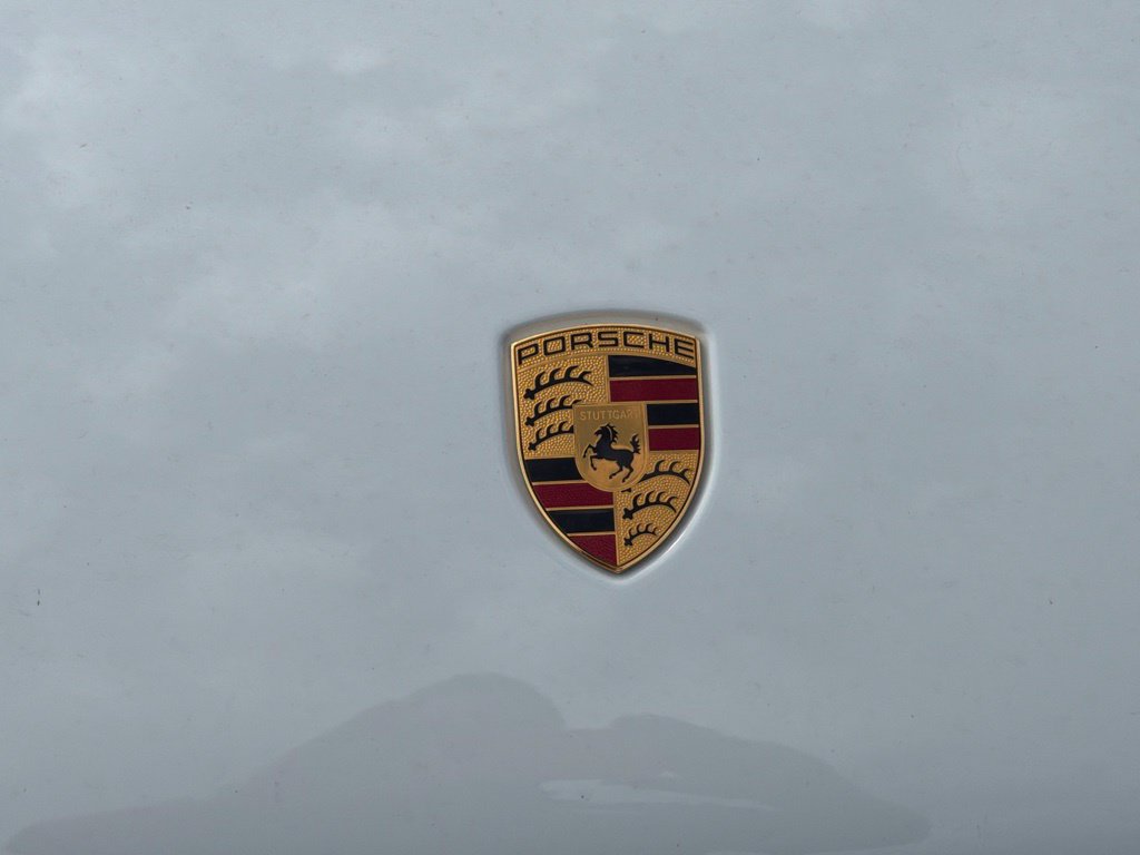 Used 2024 Porsche Macan AWD/4WD image 31