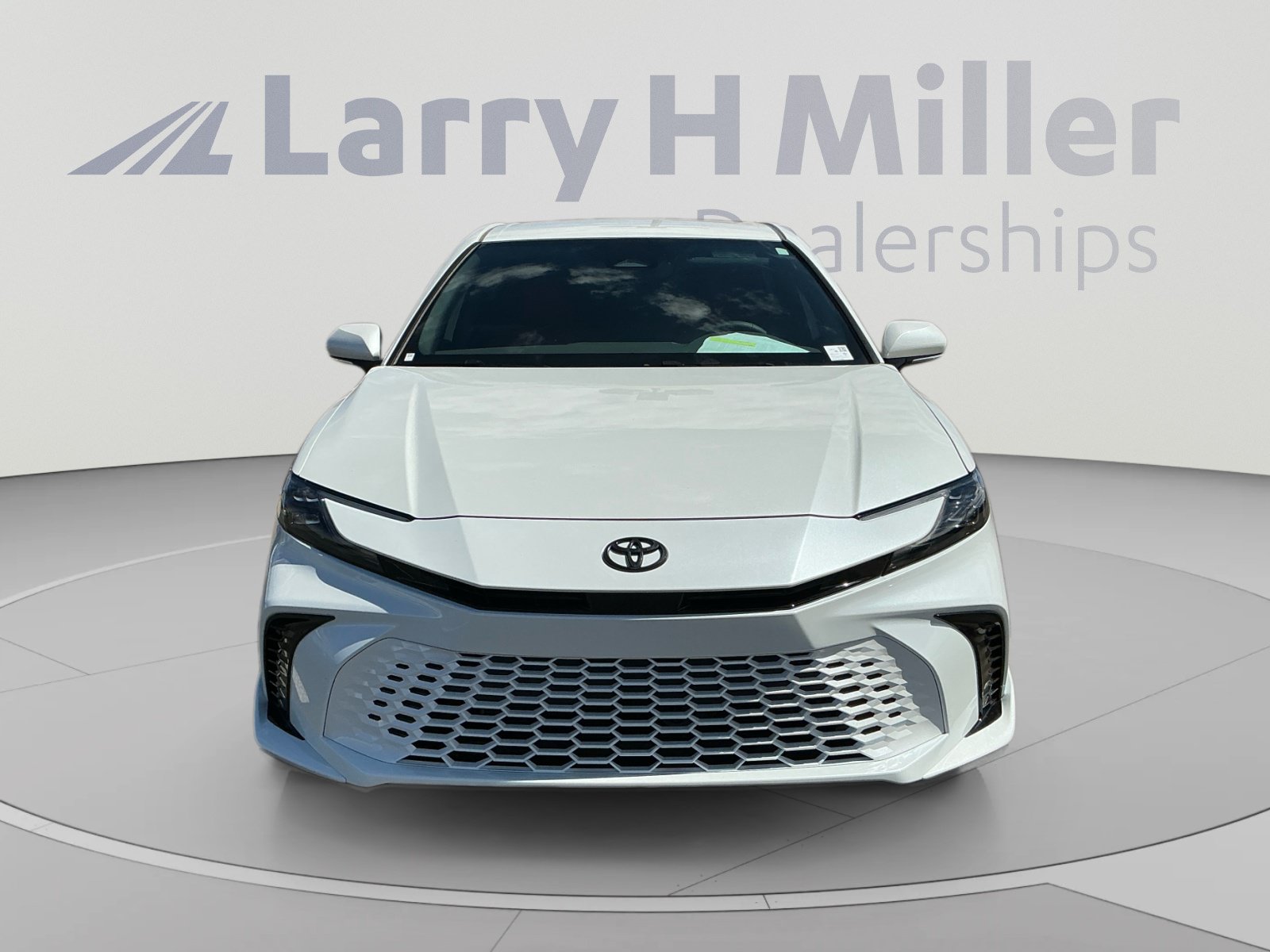 Certified 2026 Toyota Camry XSE AWD/4WD image 8