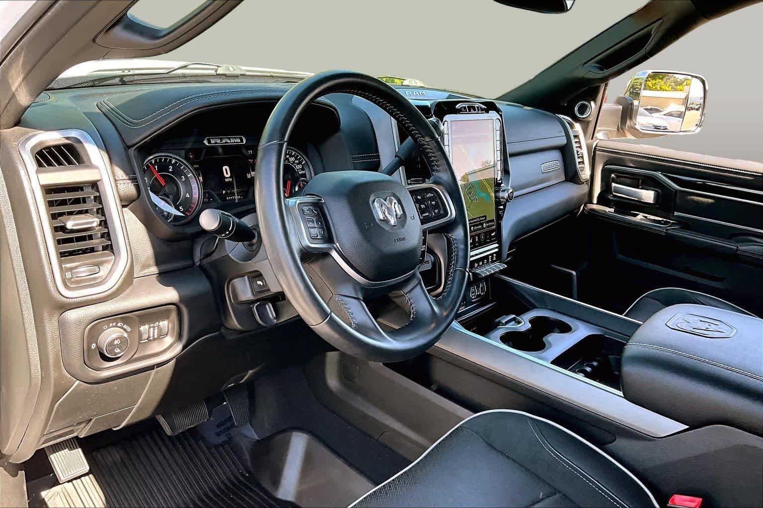Used 2020 RAM 3500 Laramie AWD/4WD image 17