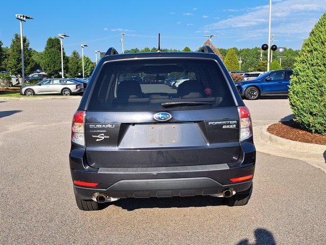 Used 2012 Subaru Forester 2.5X Limited AWD/4WD image 6