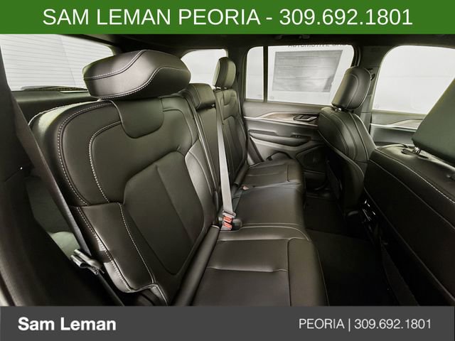 New 2025 Jeep Grand Cherokee Limited image 28