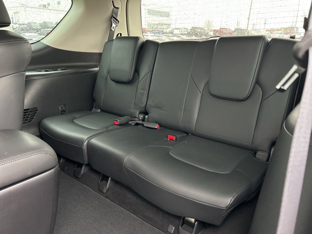 Used 2022 Nissan Armada SL w/ Captain's Chairs Package image 13