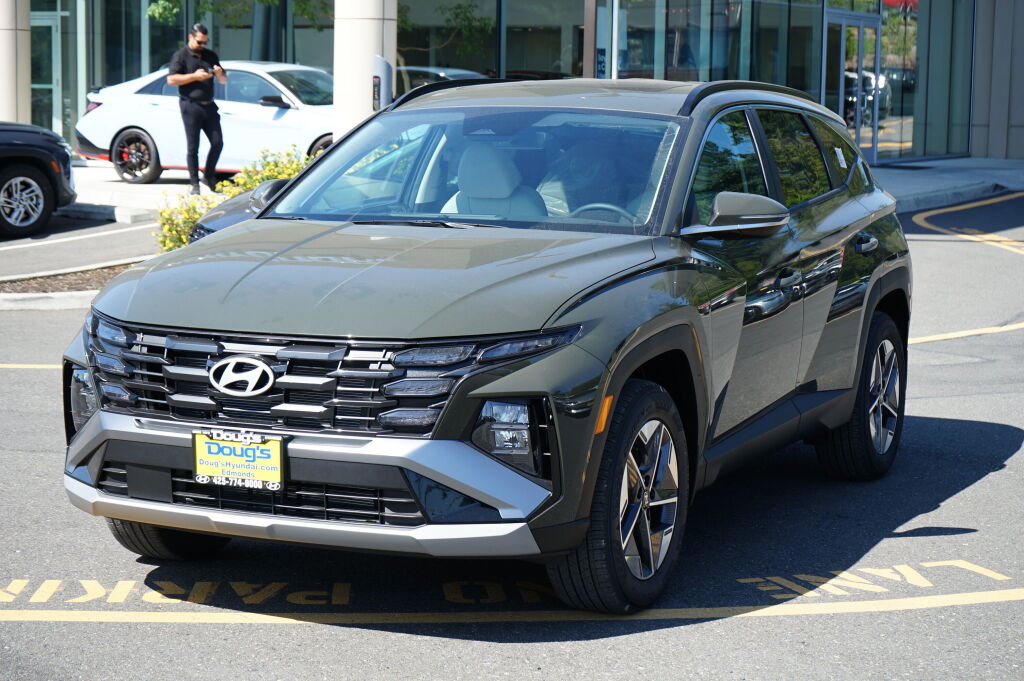 New 2025 Hyundai Tucson SEL