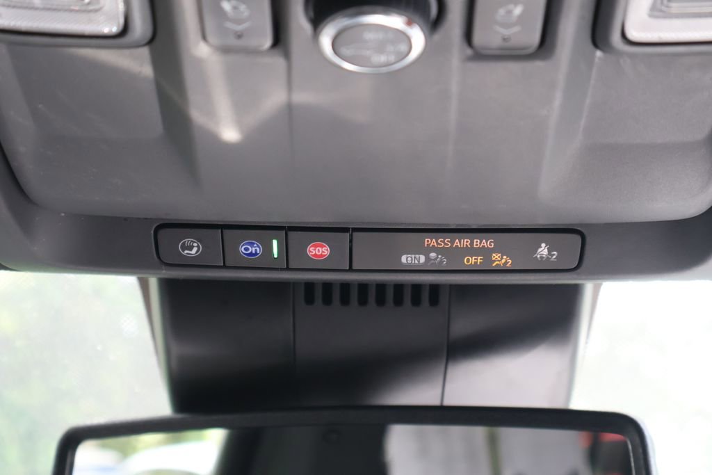 Certified 2024 Chevrolet Suburban Premier AWD/4WD image 27