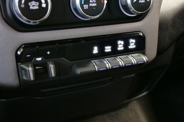 Used 2023 RAM 1500 Big Horn image 24