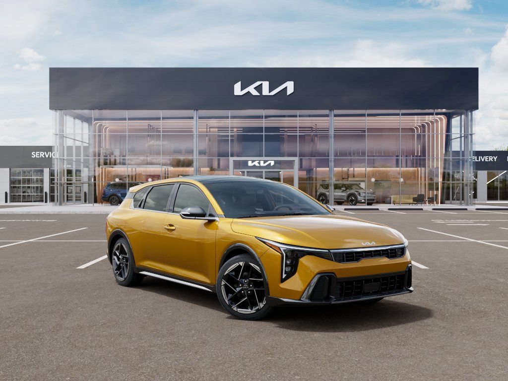 New 2026 Kia K4 GT-Line w/ GT-Line Premium Package FWD image 8