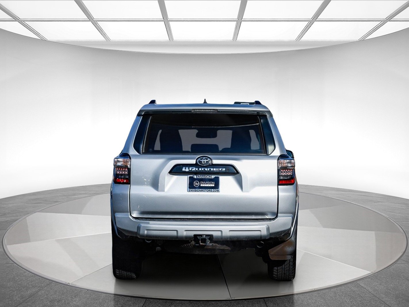 Used 2024 Toyota 4Runner TRD Off-Road Premium image 3