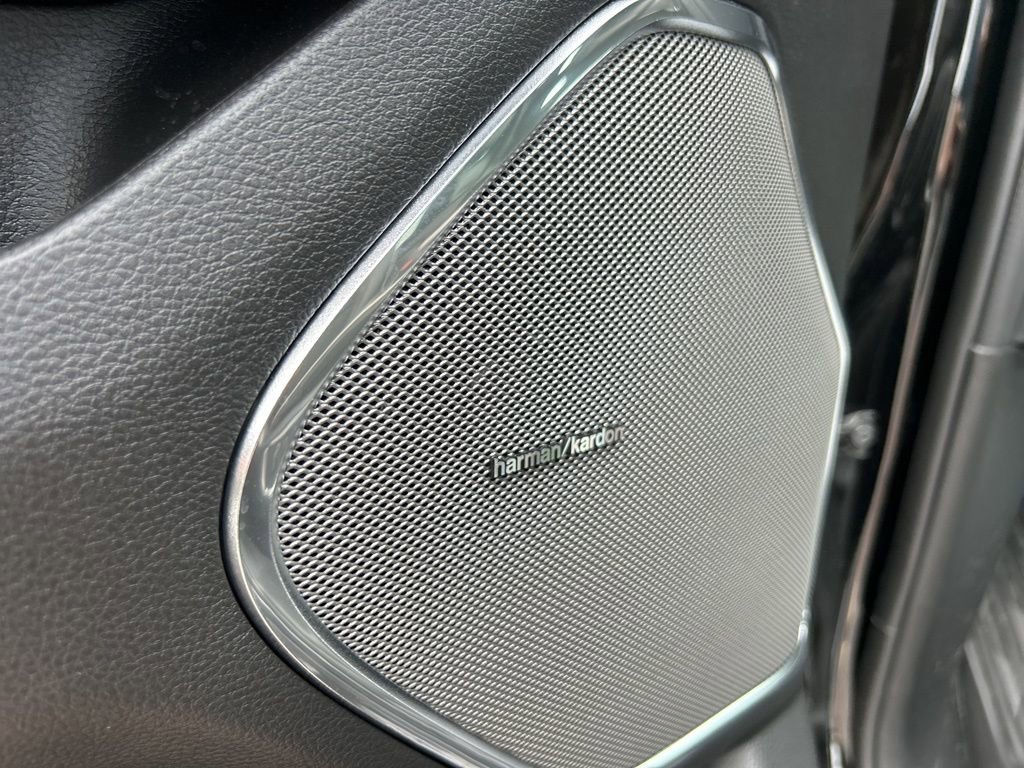 New 2026 RAM 1500 Laramie AWD/4WD image 15