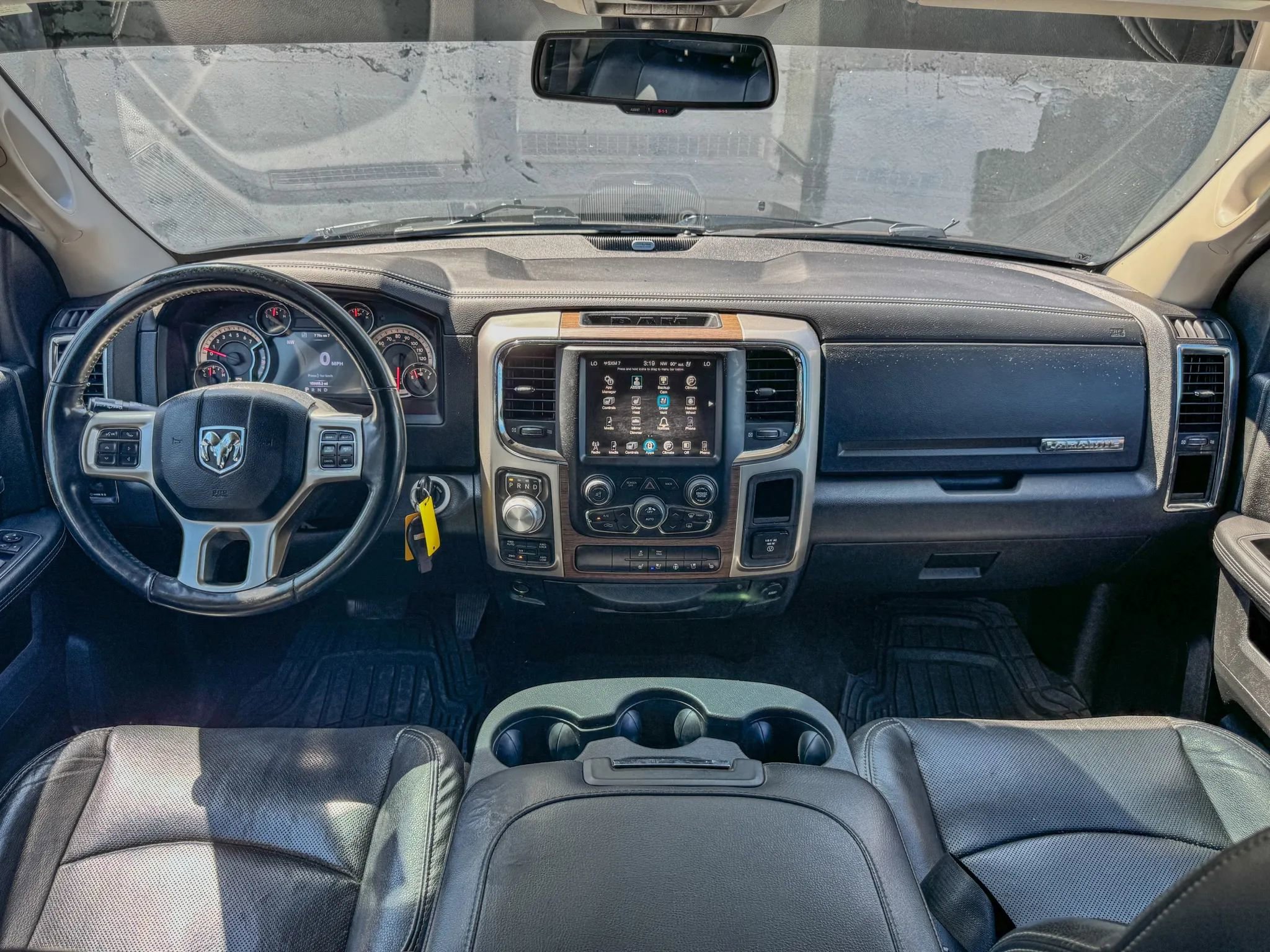 Used 2017 RAM 1500 Laramie image 22