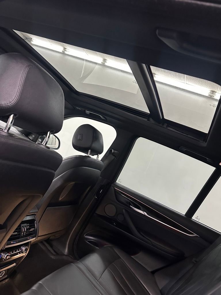 Used 2017 BMW X5 xDrive40e image 23