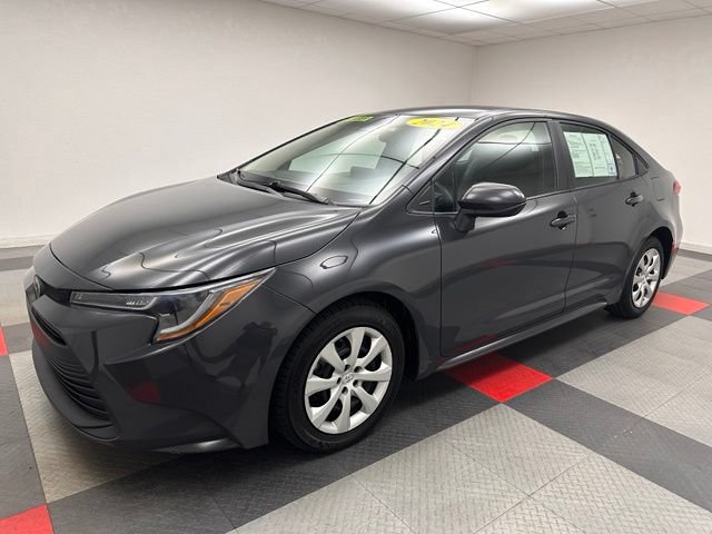 Used 2024 Toyota Corolla LE FWD image 3