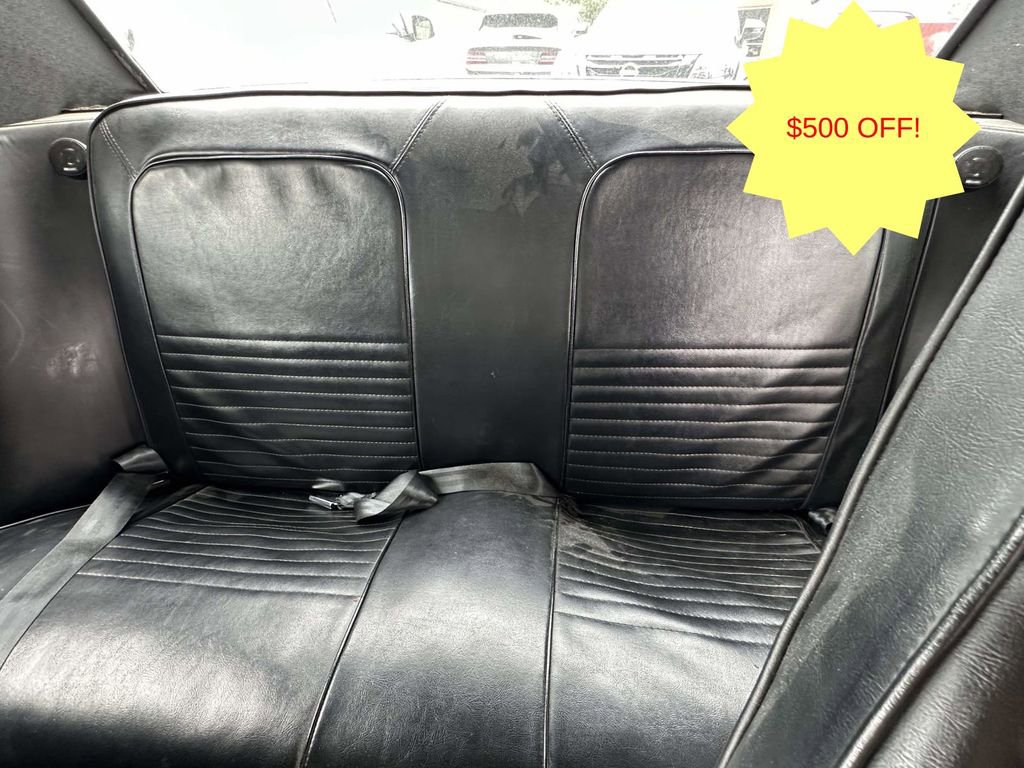 Used 2015 Ford Mustang Premium RWD image 26