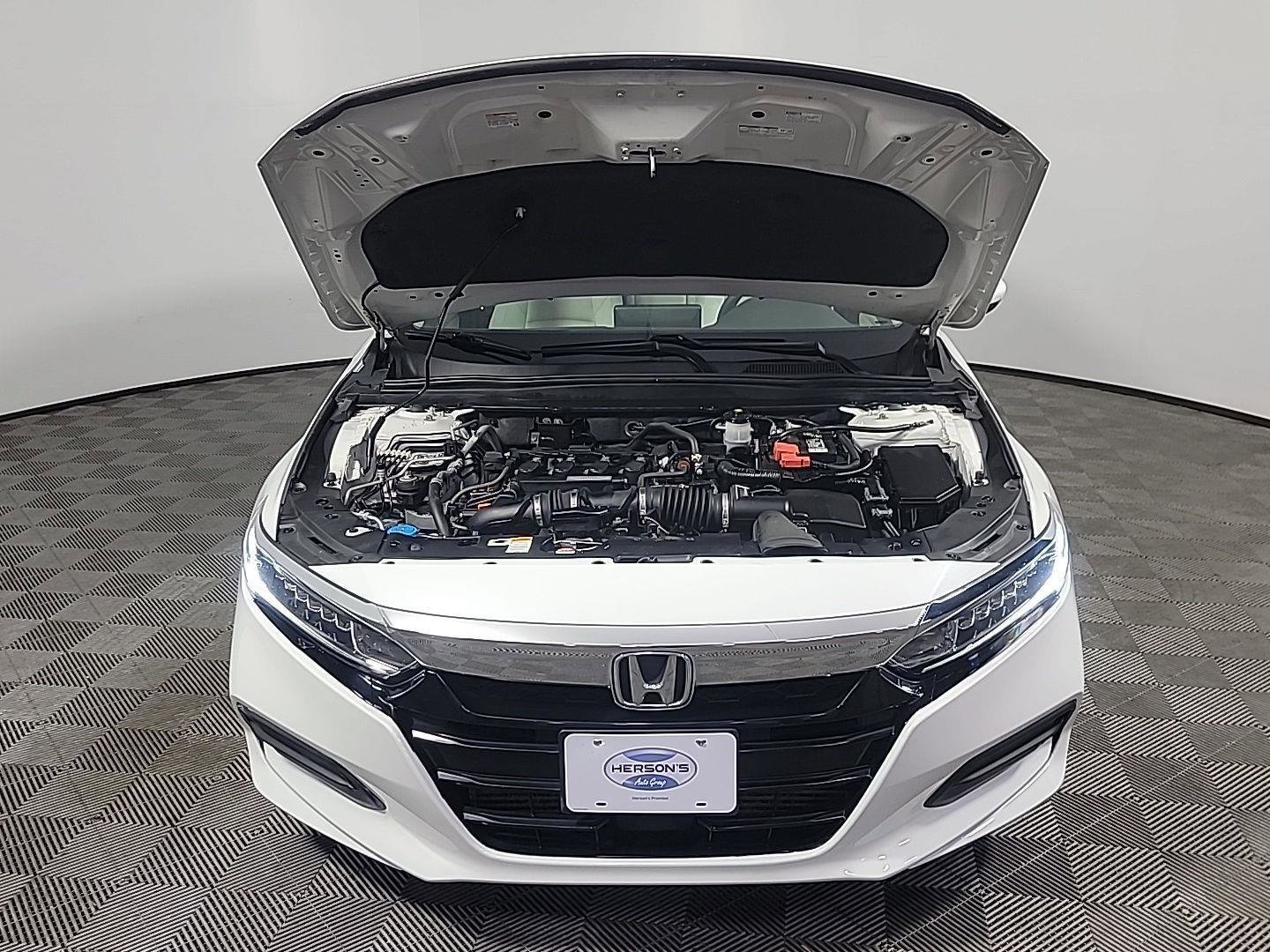 Certified 2018 Honda Accord LX image 14