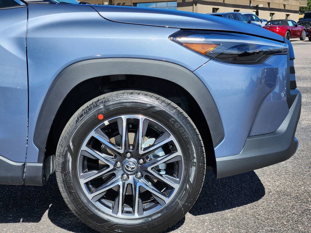 Used 2026 Toyota Corolla Cross XLE w/ Convenience Package image 29