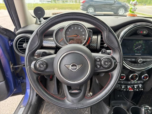 Used 2020 MINI Cooper S w/ Signature Upholstery Package FWD image 16