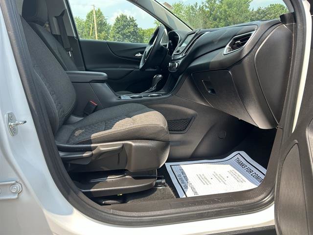 Certified 2018 Chevrolet Equinox LT image 32