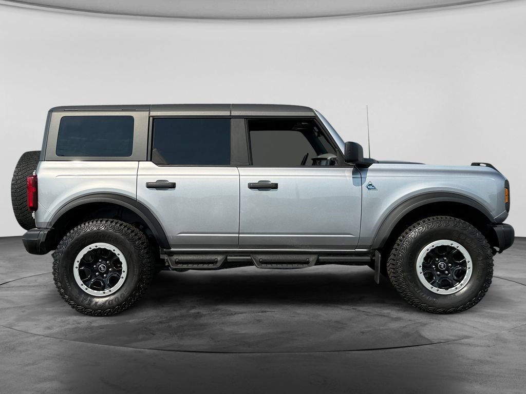 Used 2023 Ford Bronco Black Diamond w/ Sasquatch Package AWD/4WD image 10