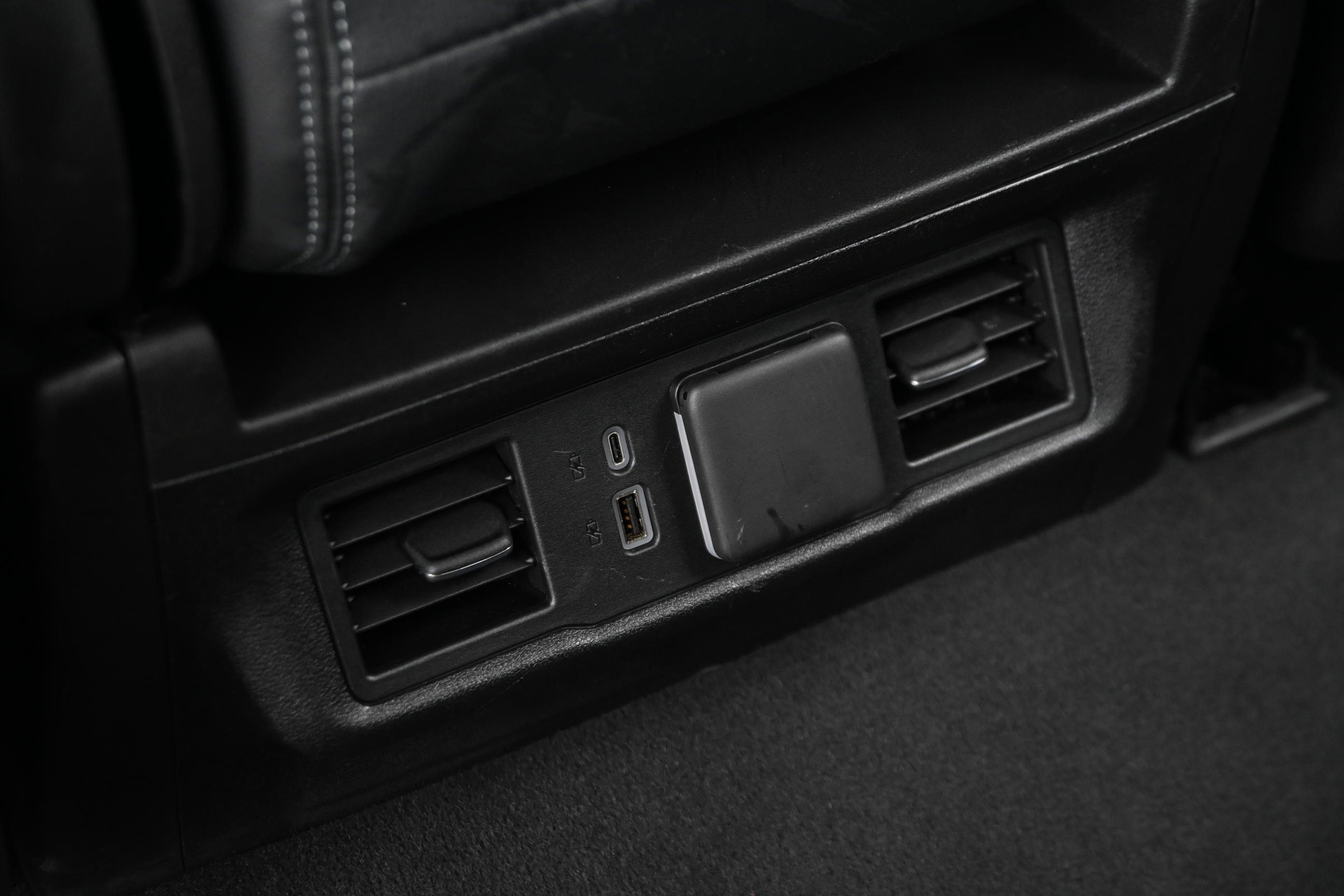 Used 2024 GMC Sierra 1500 SLE w/ Preferred Package image 31