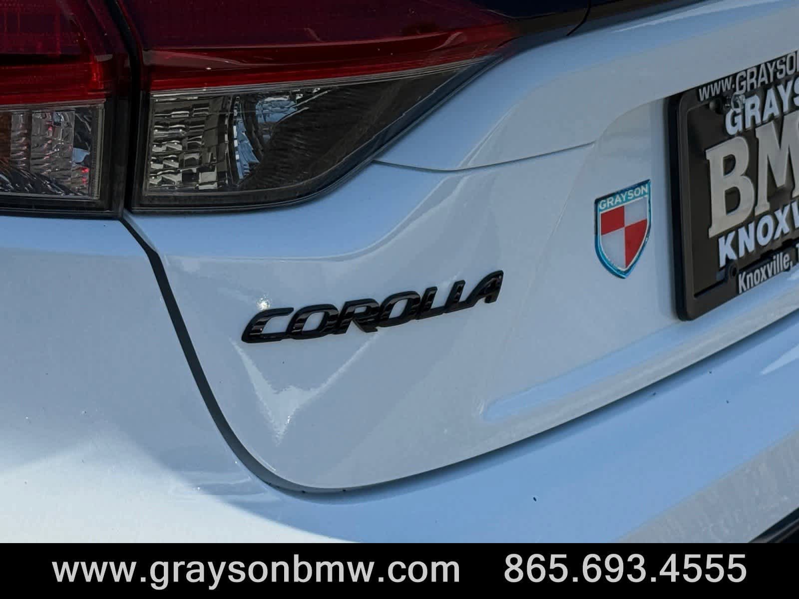 Used 2024 Toyota Corolla Sedan w/ SE Convenience Package image 8