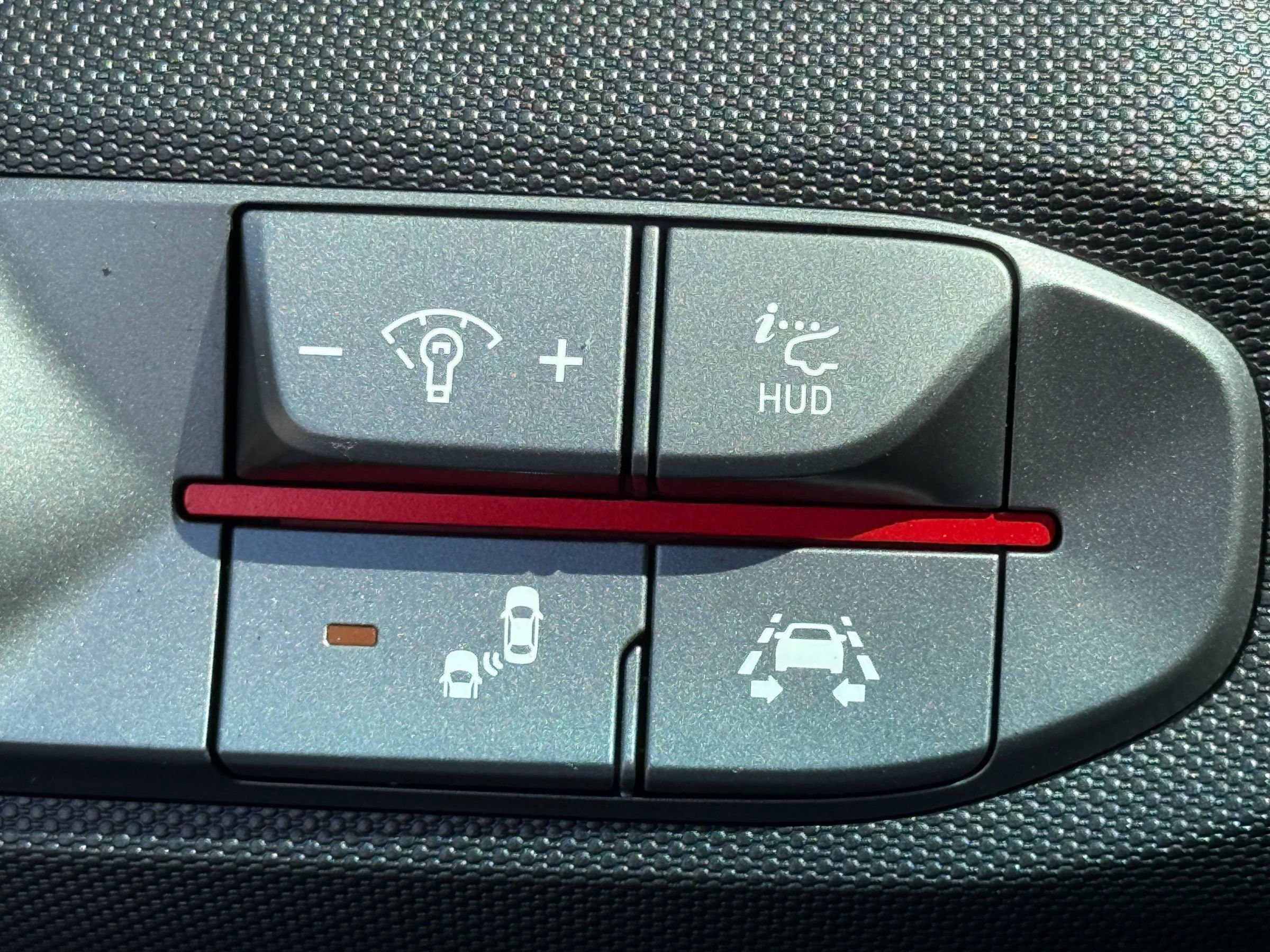 Used 2020 Hyundai Veloster Turbo Ultimate FWD image 20