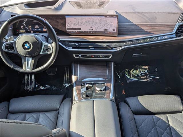 Certified 2024 BMW X5 xDrive40i w/ M Sport Package AWD/4WD image 19